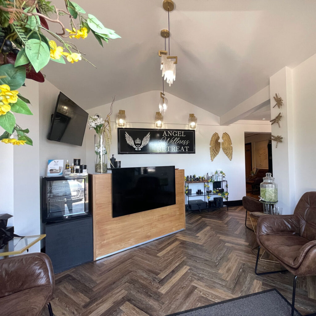 Angel-Wellness-Retreat-Retreat-reception-1080x1080